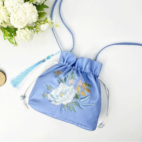 Women Chinese Hanfu Bag Floral Animal Embroidered Cloud Crossbody Drawstring Han - Picture 6 of 6